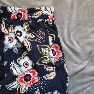 NWT LOFT (Sm) Floral Print Midi Skirt
